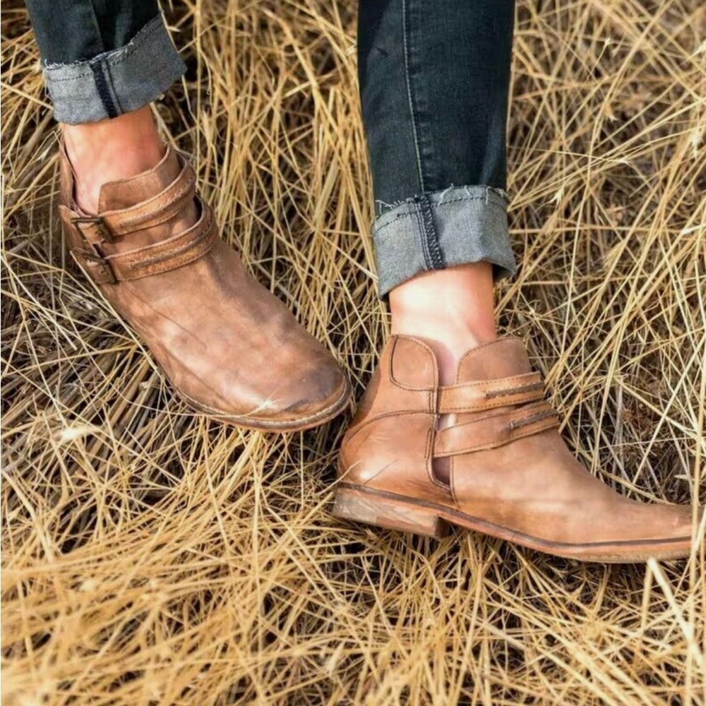 Free People Braeburn Stylish Brown Distressed Leather Ankle Booties.